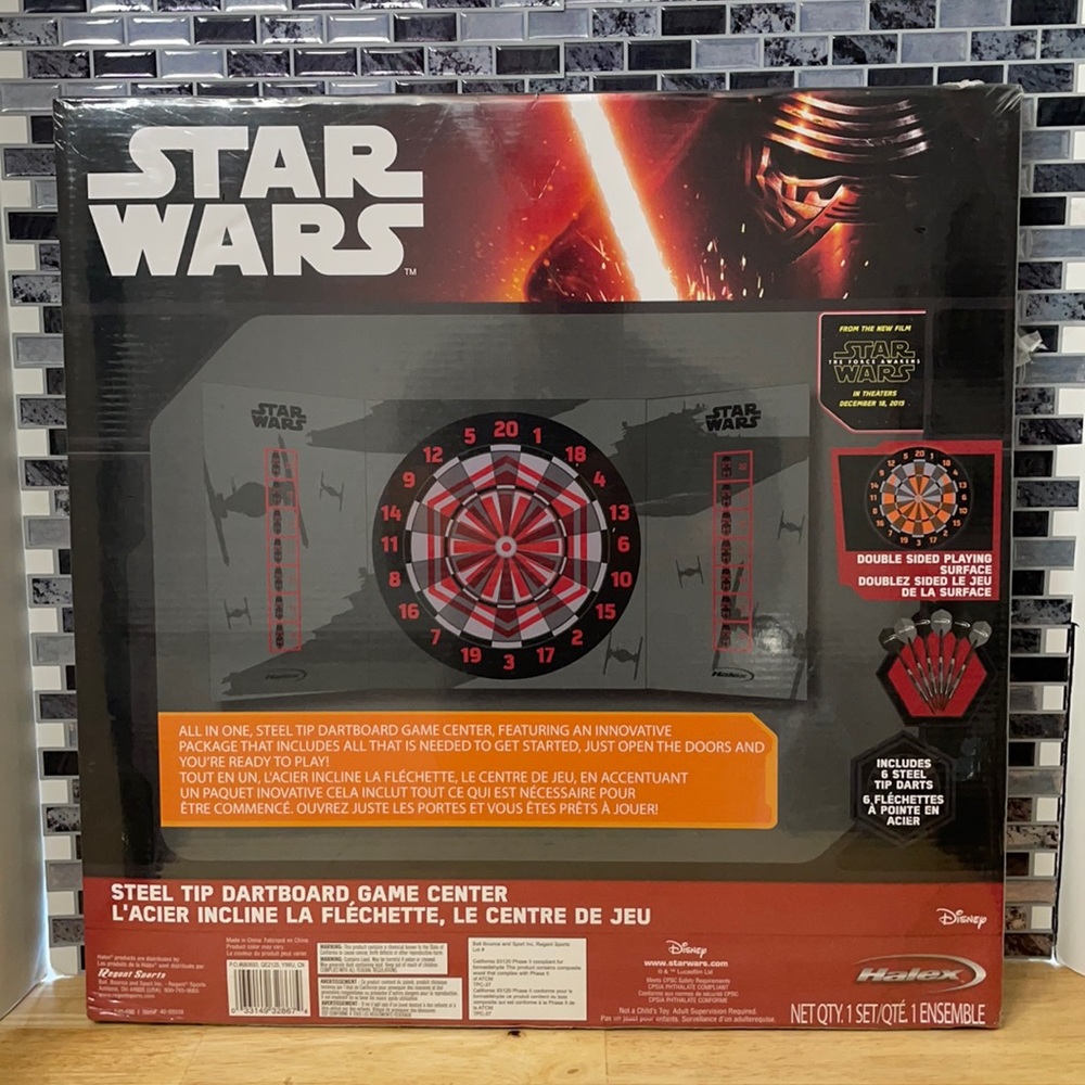 Disney Star Wars dartboard NEW